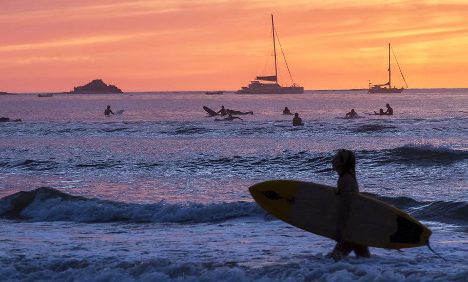 Beste Reisezeit Surfen Costa Rica